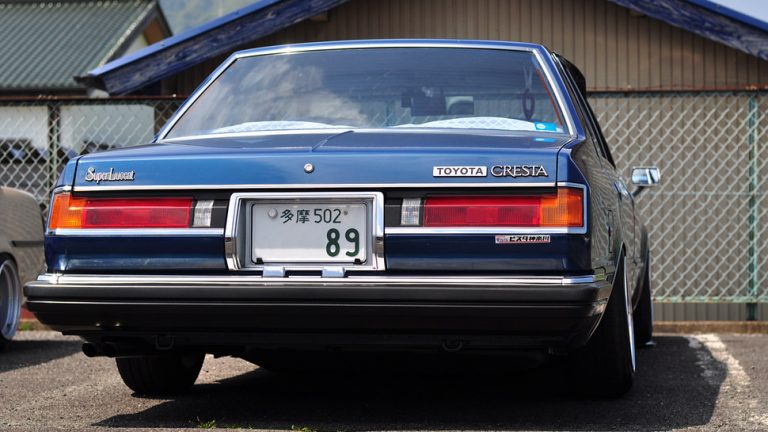 Toyota Cresta GX51 Super Lucent Blue Metallic