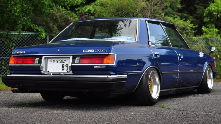 Toyota Cresta GX51 Super Lucent Blue Metallic