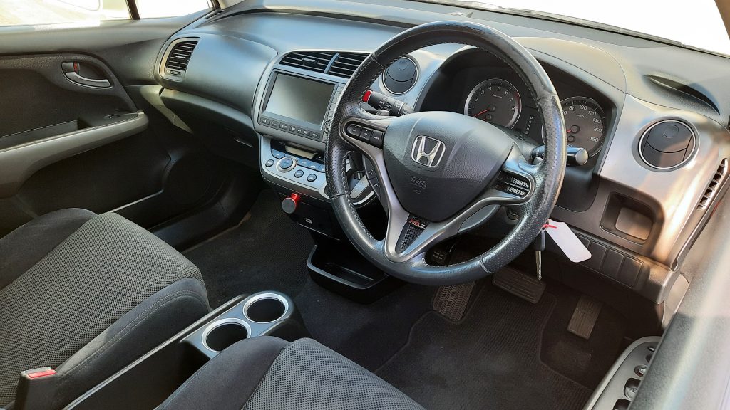 Honda Stream RN8 Mugen Edition