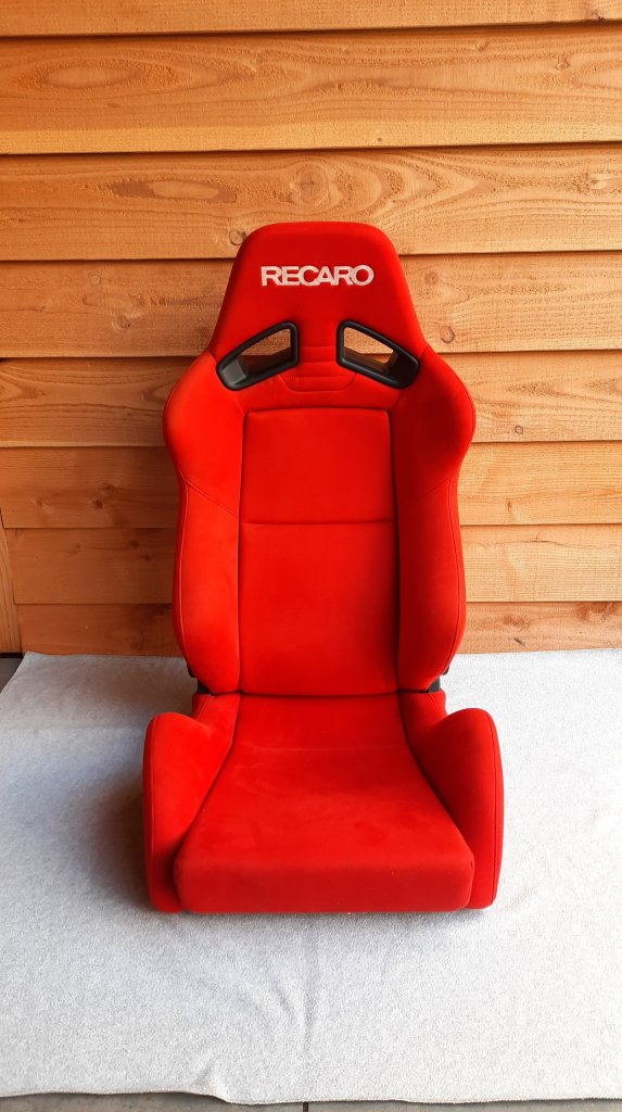 Recaro SR-7