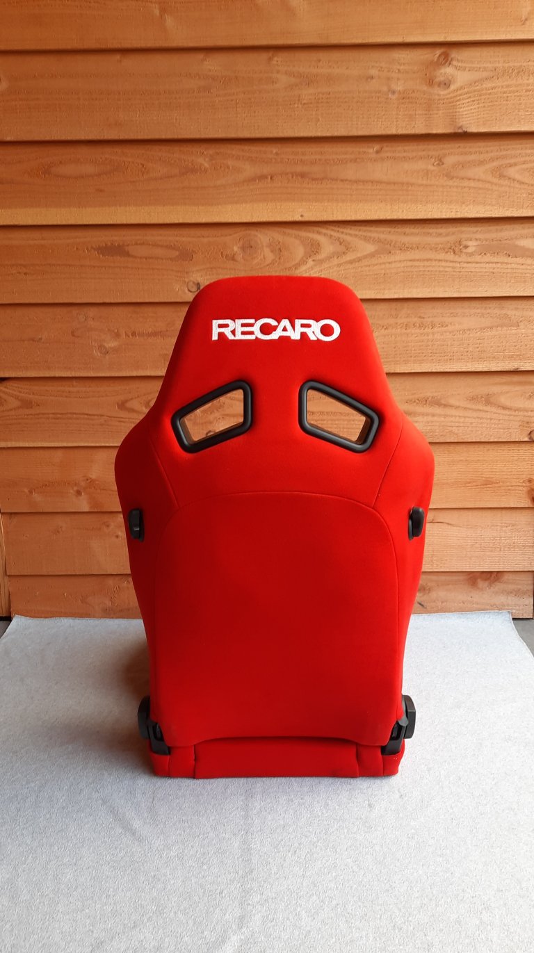 Recaro SR-7