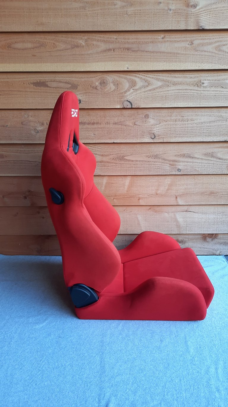 Recaro SR-7