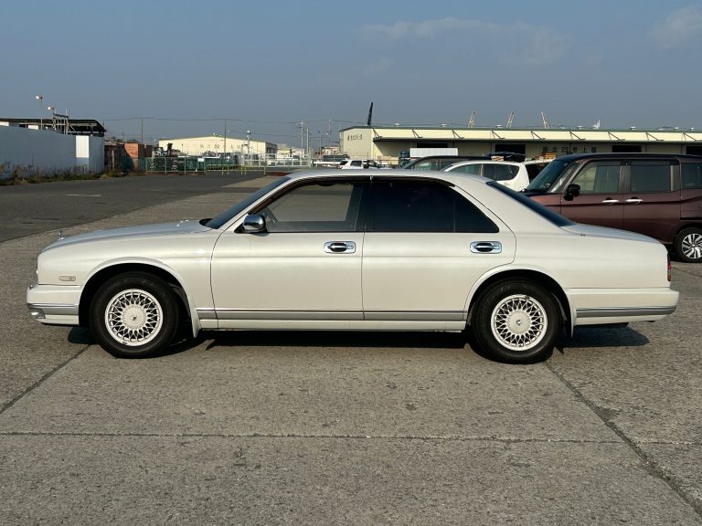 Nissan Cima Limited L Y32