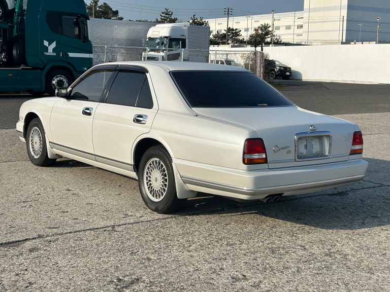 Nissan Cima Limited L Y32