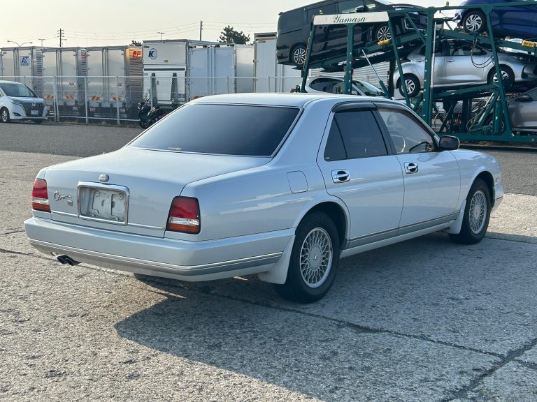 Nissan Cima Limited L Y32