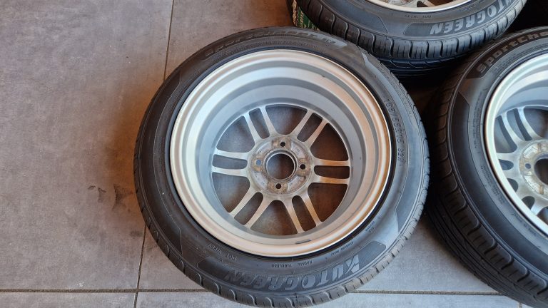 Enkei RPF1 15x7J +41 4x100