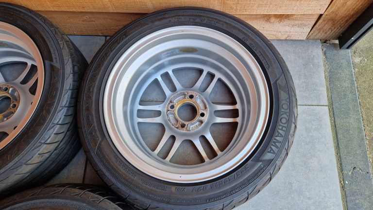 Enkei RPF1 16x7J +35 4x100