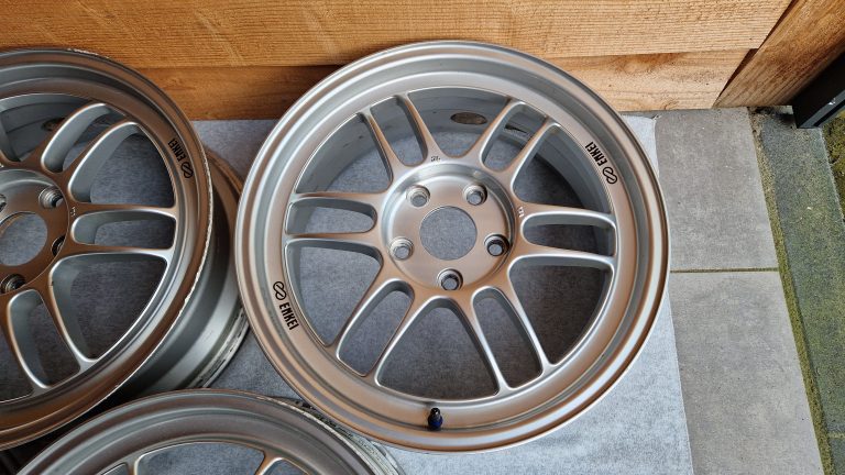 Enkei RPF1 17x7J +45 5x114.3