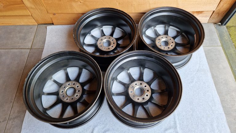 Rays CE28N FSDC 17x7.5J +50 5x114.3