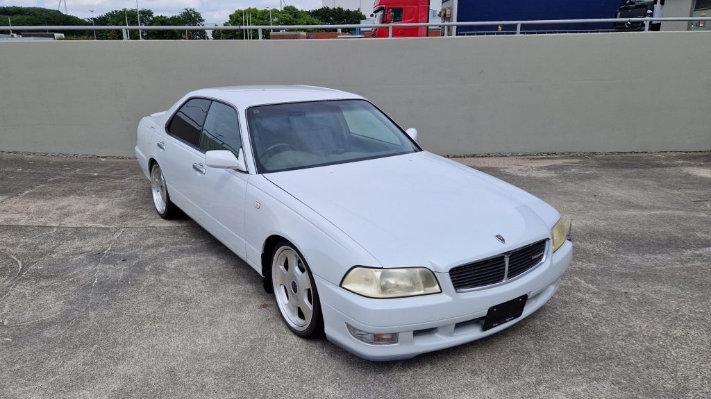 Nissan Leopard 4HT XV JHY33