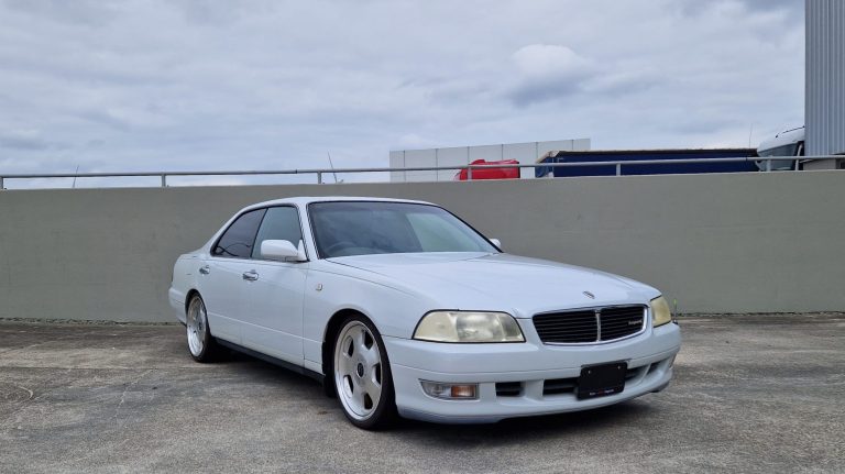 Nissan Leopard 4HT XV JHY33