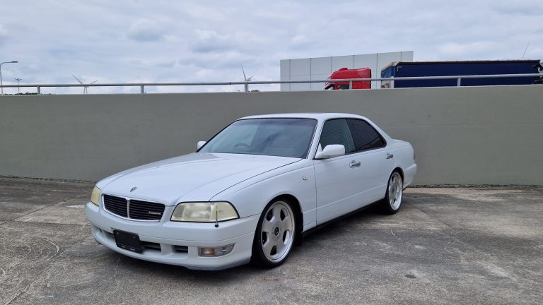 Nissan Leopard 4HT XV JHY33