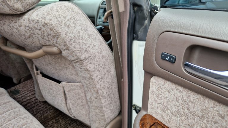 Nissan Leopard 4HT XV JHY33