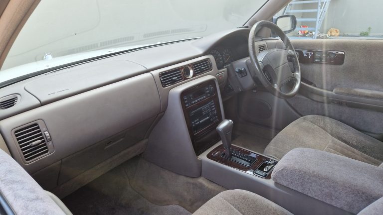 Nissan Cima Limited L Y32