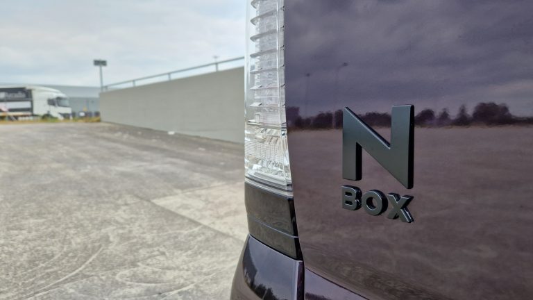 Honda N-Box Custom G Turbo