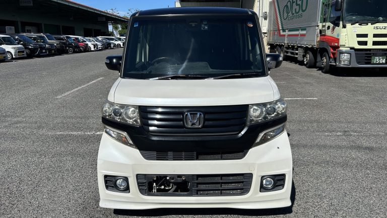 Honda N-Box Custom G Turbo