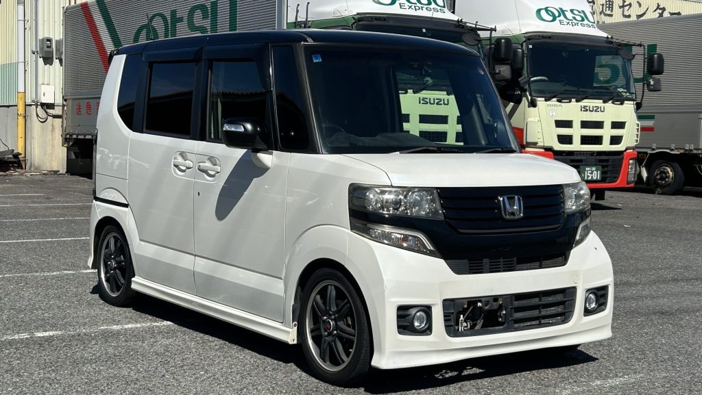 Honda N-Box Custom G Turbo
