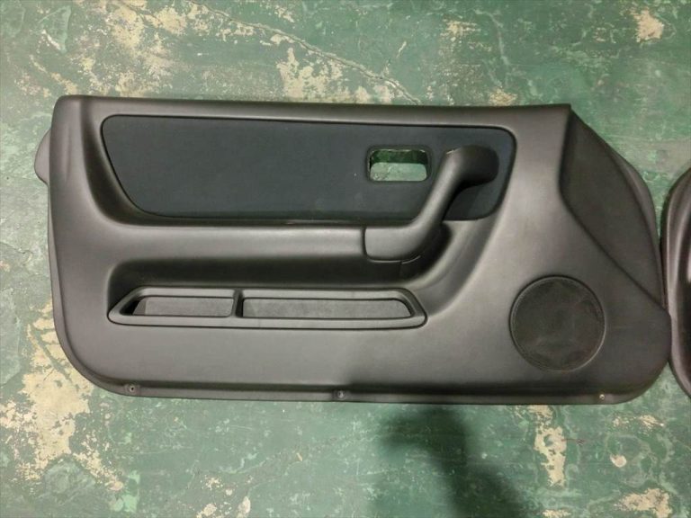 Nissan Skyline GT-R R33 Door Trim