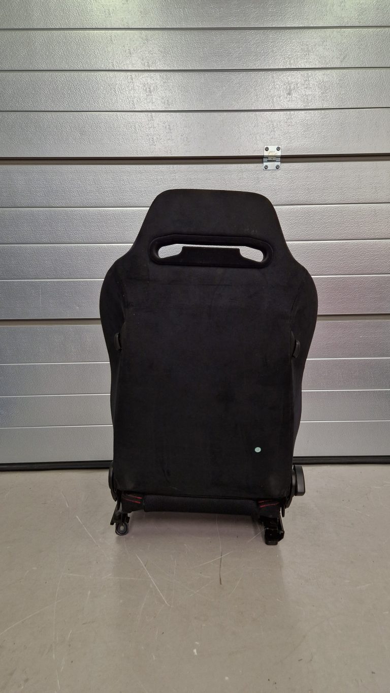 Recaro RS3 Black set DB8