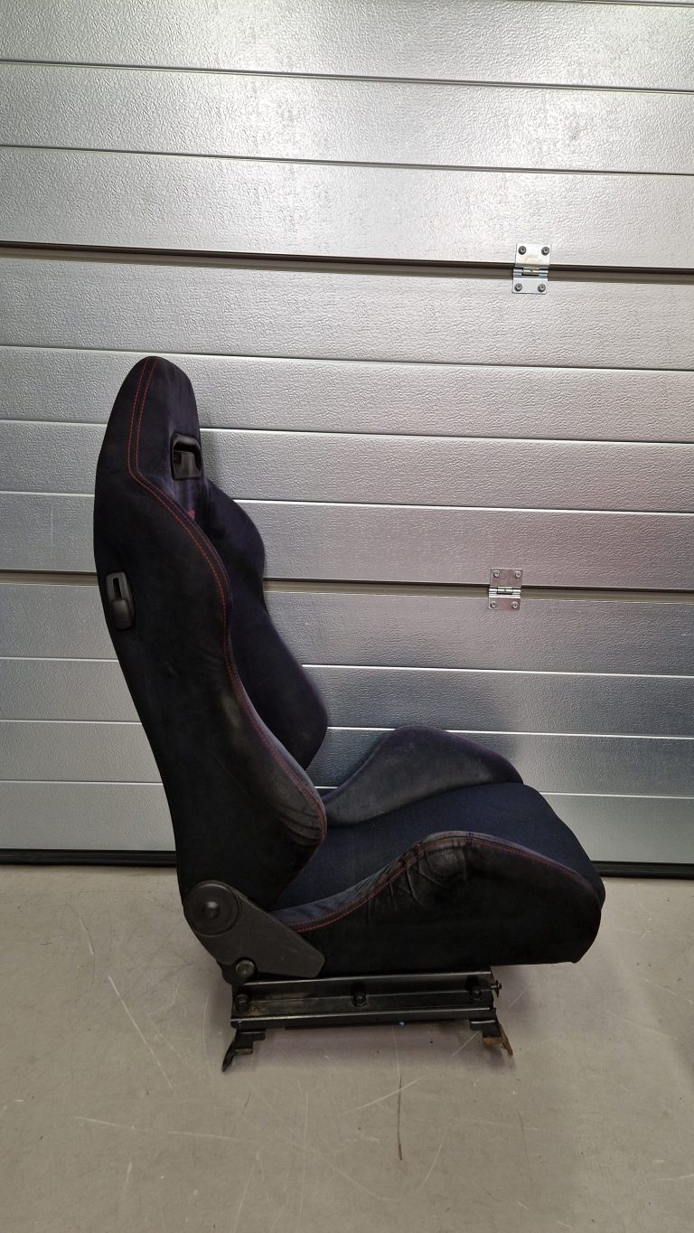 Recaro RS3 Black set DB8